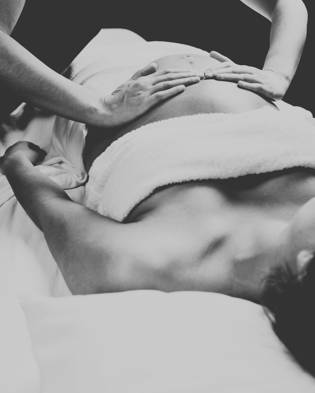 Pourquoi les rituels de soin prennent une autre dimension pendant la grossesse