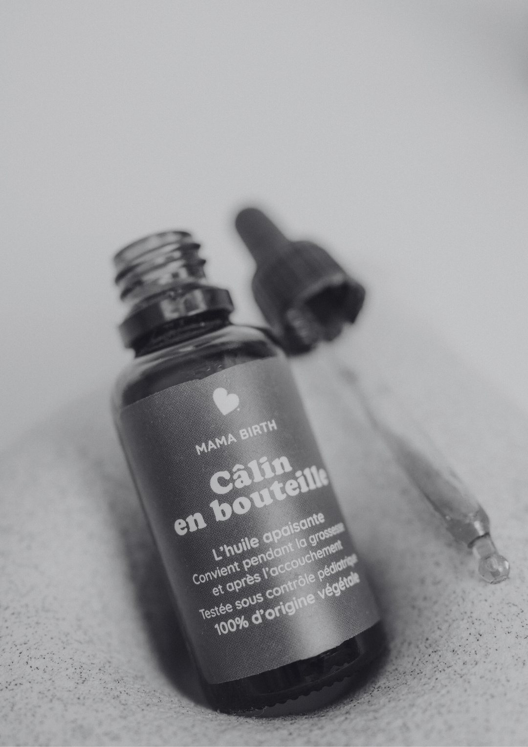 Huile de massage grossesse et post-partum : le rituel qui soulage le corps et apaise l’esprit